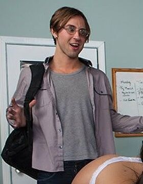 Chad Alva